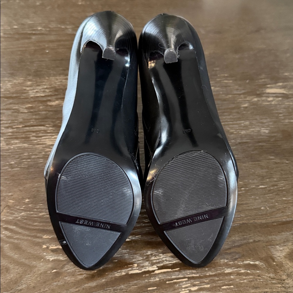 Nine West Black Ankle Boots - Picture 5 of 6